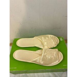 Vanity Fair Applique Cream Color slippers vintage‎ (Made in USA) Large 8-9